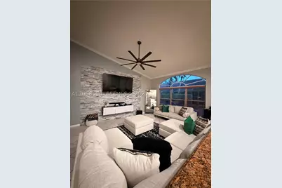 19450 NW 7th, Pembroke Pines, FL 33029 - Photo 5