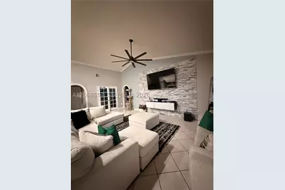 19450 NW 7th, Pembroke Pines, FL 33029 - Photo 3