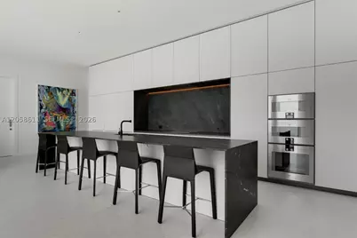 300 Biscayne Boulevard #5801C, Miami, FL 33131 - Photo 15