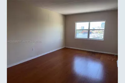 400 Kings Point #311, Sunny Isles Beach, FL 33160 - Photo 5