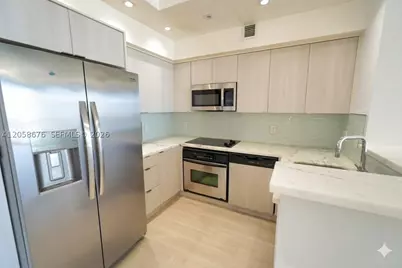 325 S Biscayne #3314, Miami, FL 33131 - Photo 5