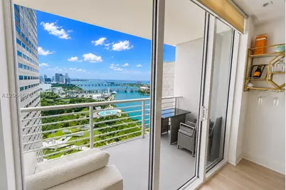 325 S Biscayne #3314, Miami, FL 33131 - Photo 11