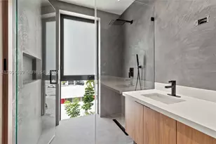 420 NE 62nd, Miami, FL 33138 - Photo 23