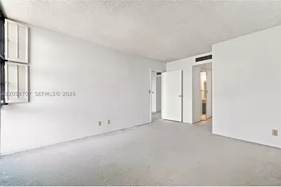 3401 N Country Club #804, Aventura, FL 33180 - Photo 13