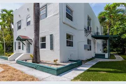 709 SW 4th #2, Fort Lauderdale, FL 33315 - Photo 3
