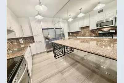 90 Edgewater #515, Coral Gables, FL 33133 - Photo 5