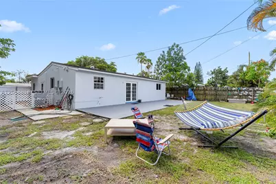 840 N 70th, Hollywood, FL 33024 - Photo 33