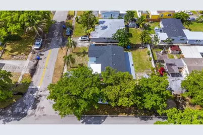 840 N 70th, Hollywood, FL 33024 - Photo 43