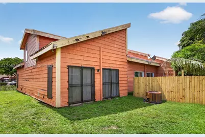 2422 NW 55th, Lauderhill, FL 33313 - Photo 3