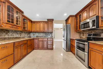 12731 NW 1st, Plantation, FL 33325 - Photo 17