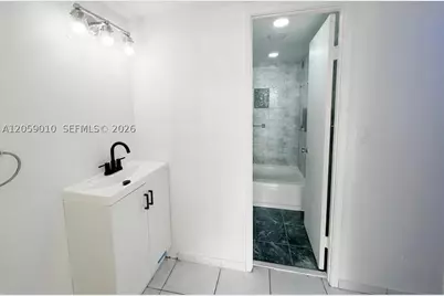 1351 NE Miami Gardens #1215E, Miami, FL 33179 - Photo 19