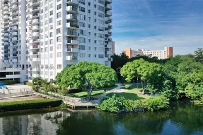 2780 NE 183rd #901, Aventura, FL 33160 - Photo 17