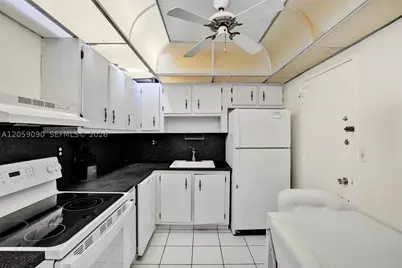 500 Three Islands #213, Hallandale Beach, FL 33009 - Photo 13