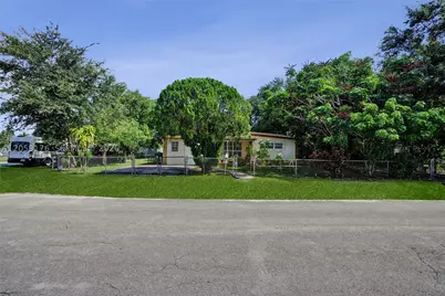 2145 NW 124th, Miami, FL 33167 - Photo 39