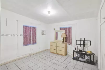 2145 NW 124th, Miami, FL 33167 - Photo 17