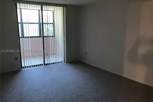 10852 N Kendall, Miami, FL 33176 - Photo 13