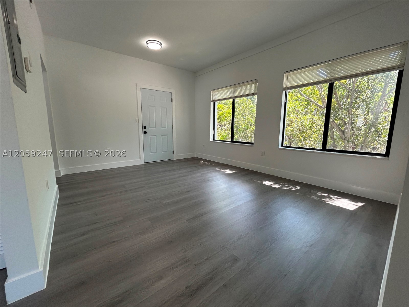 638 SW 21st #4 - 638 SW 21st #4, Miami, FL 33135 Luxury Property | Jose Angel Pina