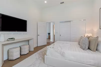 17892 Hampshire, Boca Raton, FL 33498 - Photo 21