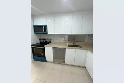 8625 NW 8th #213, Miami, FL 33126 - Photo 5