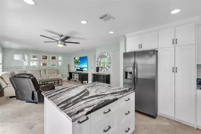 6040 NW 44th, Coconut Creek, FL 33073 - Photo 11