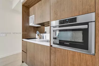 1611 SW 2nd #713, Miami, FL 33129 - Photo 9