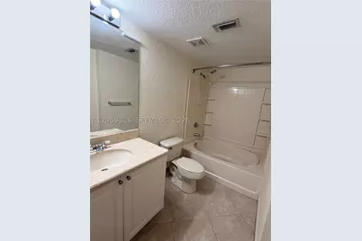 6640 W Sample #6640, Coral Springs, FL 33067 - Photo 17
