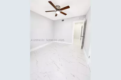2750 W 76th #203, Hialeah, FL 33016 - Photo 9