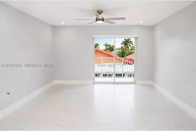 2750 W 76th #203, Hialeah, FL 33016 - Photo 5