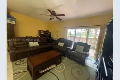 904 NW 100th, Pembroke Pines, FL 33024 - Photo 73