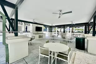 999 SW 1st, Miami, FL 33130 - Photo 37