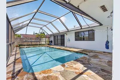 9428 NW 46th, Sunrise, FL 33351 - Photo 3