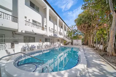 338 Majorca #207, Coral Gables, FL 33134 - Photo 5