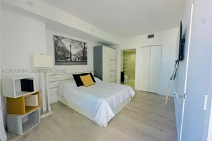 45 SW 9th, Miami, FL 33130 - Photo 11