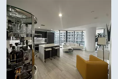 45 SW 9th #2501, Miami, FL 33130 - Photo 1