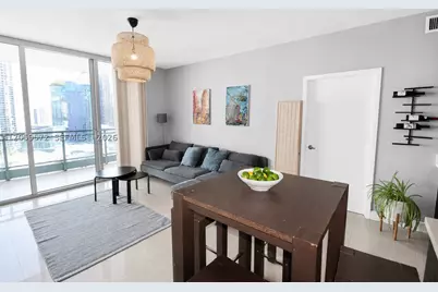 90 SW 3rd #3212, Miami, FL 33130 - Photo 5