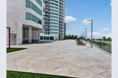7135 Collins #331, Miami Beach, FL 33141 - Photo 73