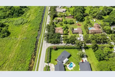 13602 SW 24th, Davie, FL 33325 - Photo 89
