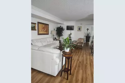 8810 SW 123rd #M103, Miami, FL 33186 - Photo 3