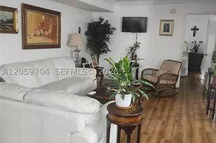 8810 SW 123rd, Miami, FL 33186 - Photo 3