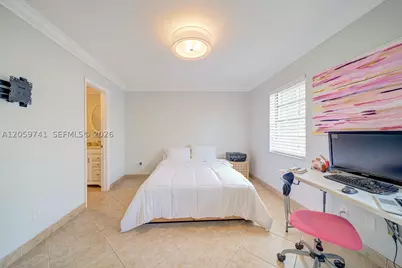 5555 Ludlam #106, South Miami, FL 33155 - Photo 17