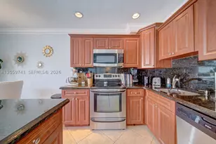 5555 Ludlam, South Miami, FL 33155 - Photo 11