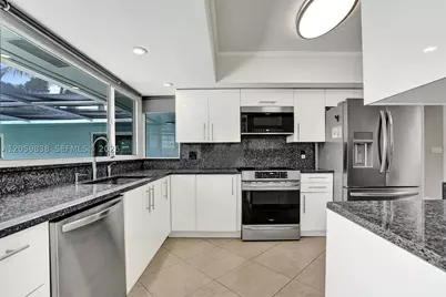 5281 SW 4th, Plantation, FL 33317 - Photo 19