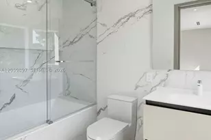 20001 NE 25th, Miami, FL 33180 - Photo 49