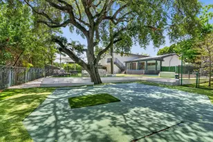 20001 NE 25th, Miami, FL 33180 - Photo 79