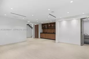20001 NE 25th, Miami, FL 33180 - Photo 57