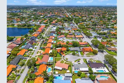 14242 SW 46th, Miami, FL 33175 - Photo 49