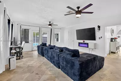 6601 SW 6th, Pembroke Pines, FL 33023 - Photo 15