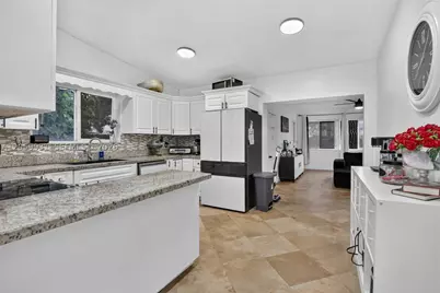 6601 SW 6th, Pembroke Pines, FL 33023 - Photo 9