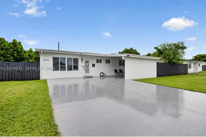 6601 SW 6th, Pembroke Pines, FL 33023 - Photo 3