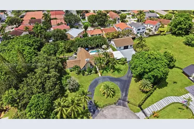 5011 Hawkhurst, Southwest Ranches, FL 33331 - Photo 9